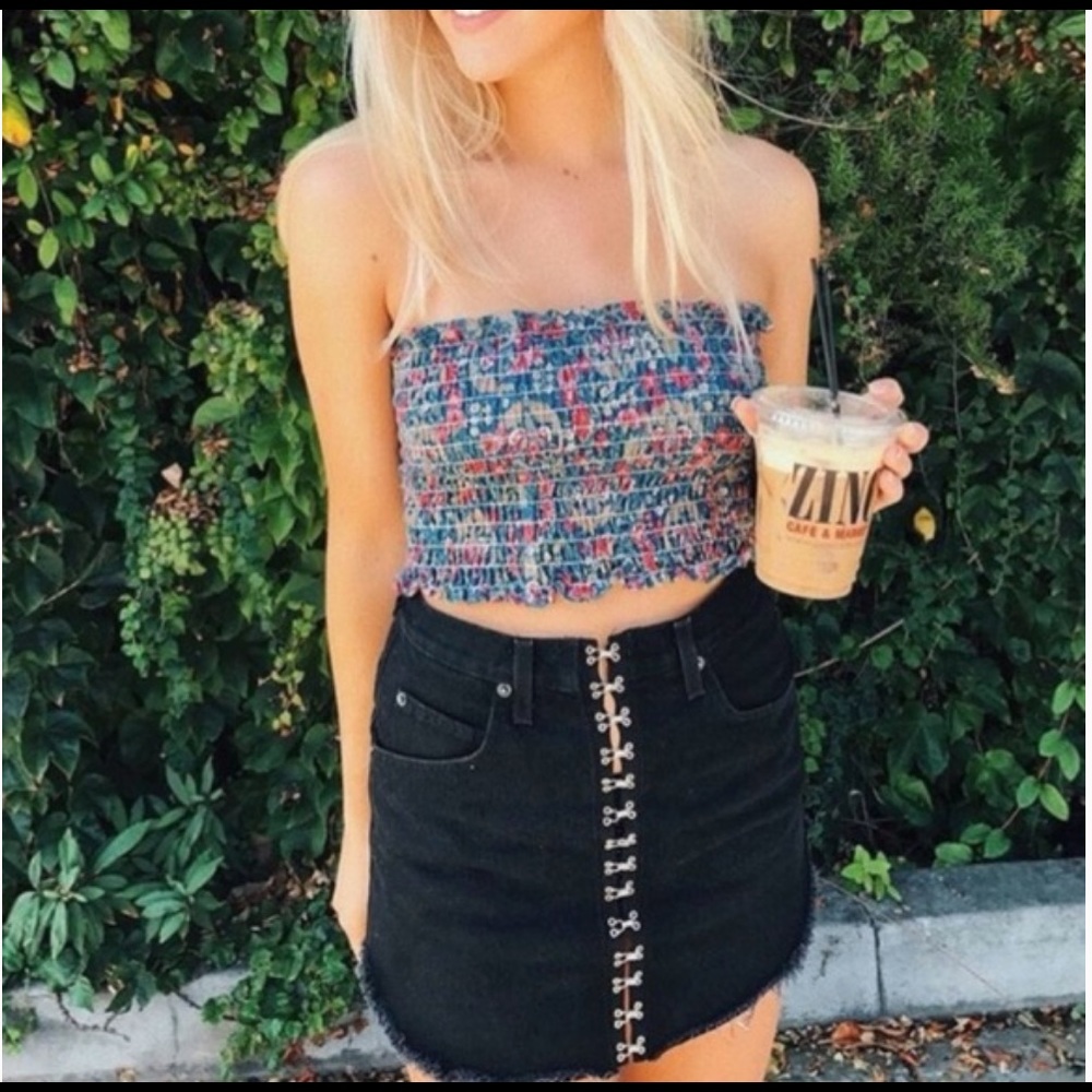 LF Carmar black denim skirt - Picture 2 of 4